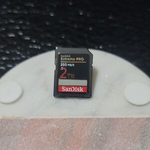 SanDisk Extreme PRO 2TB Memory Card Enamel Pin